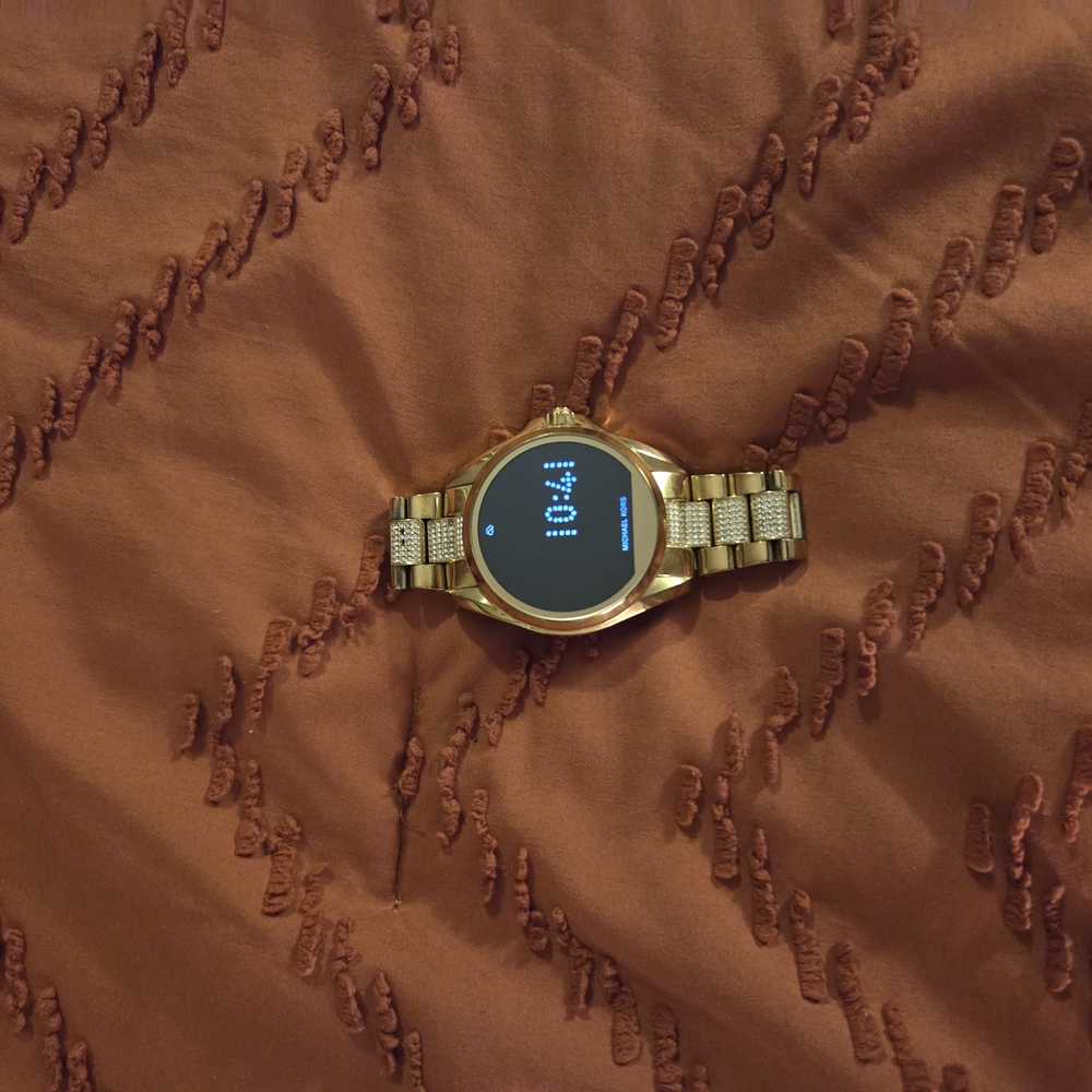 Gold Smartwatch